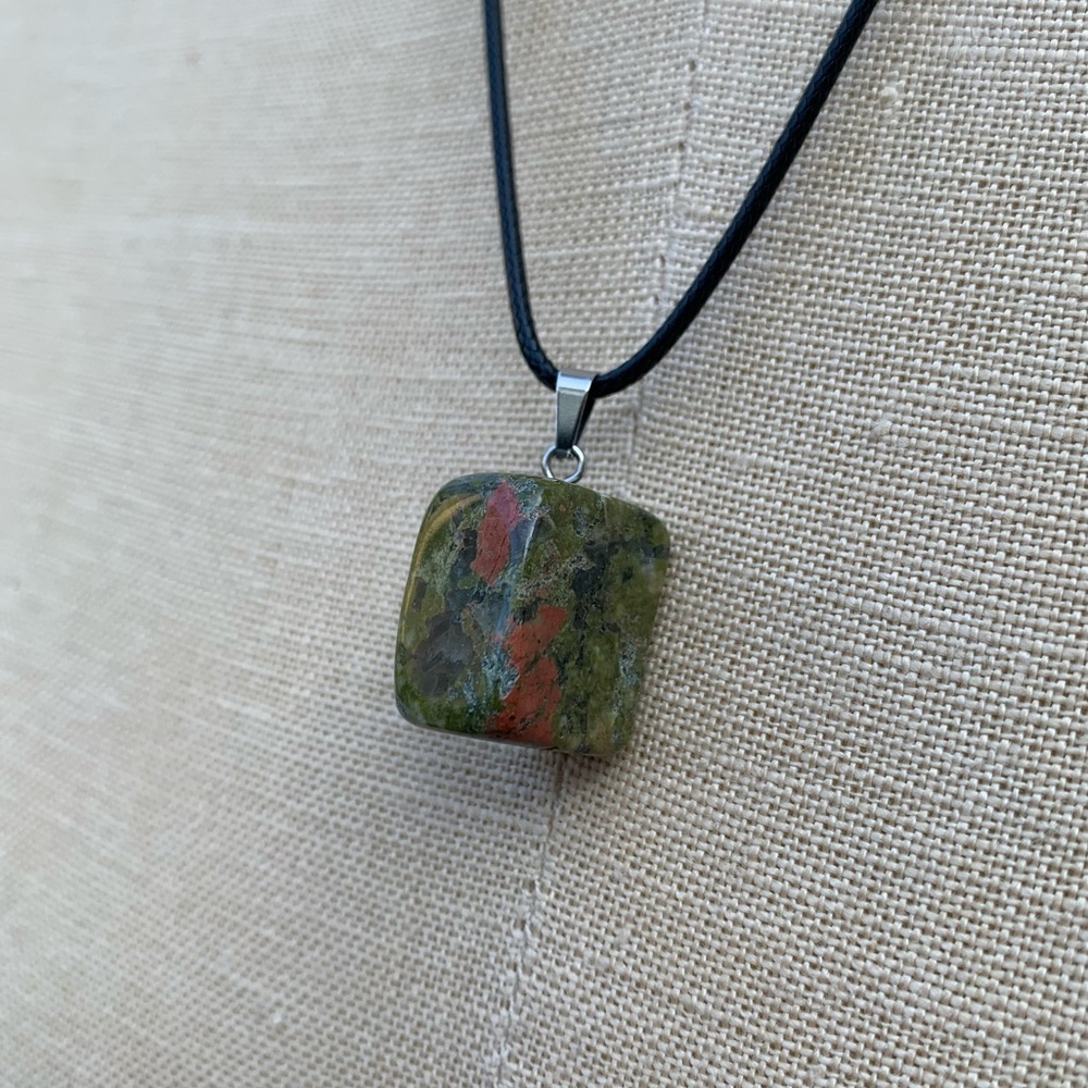 Handmade Genuine Stone Chunk Amulet Necklace - Picture 9 of 13